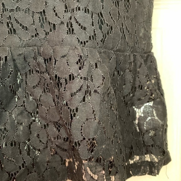 Black Semi Sheer Lace Peplum Top NWT Small - Picture 3 of 6